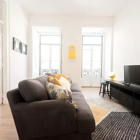 Typical Almirante By Homing * Lisbon